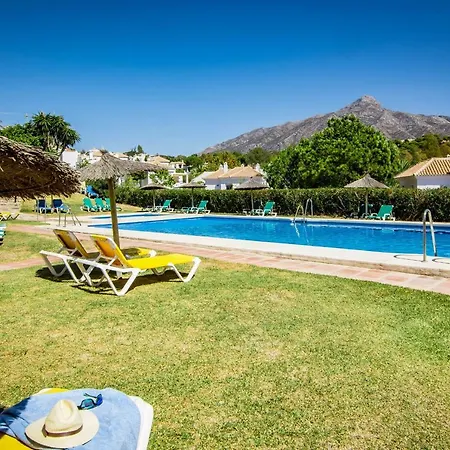 En- Cozy Andalusian Style Townhouse In Holiday home