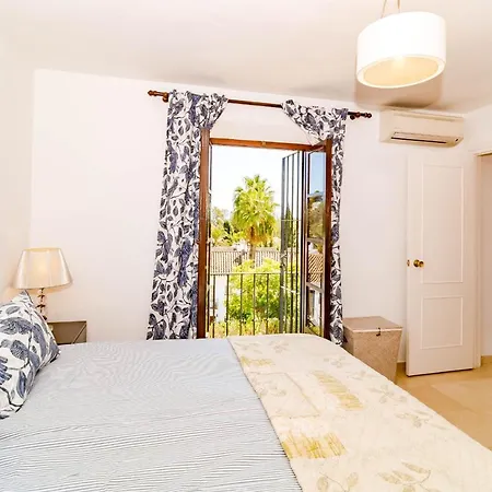 En- Cozy Andalusian Style Townhouse In Holiday home *